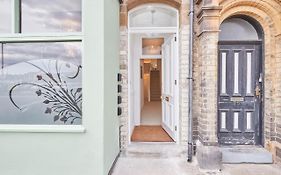 Host & Stay - Studio Pods